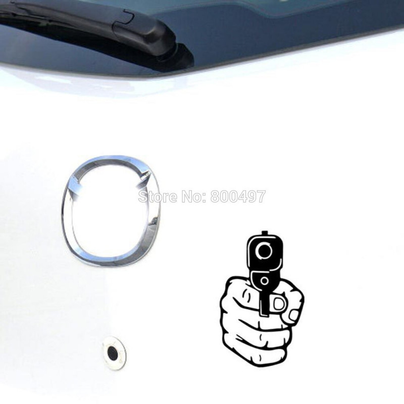 Est Kreativ Pistol Innehav Stil Bil Sticker Bil Dekoration Dekaler För Volkswagen Bmw Benz Opel Peugeot Renault