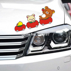 Est Bil Omslag Tecknad Serie Björn Rilakkuma Spelar Bil Klistermärken För Tesla Toyota Volkswagen Chevrolet